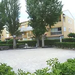 Maison Avec Piscine, Tennis, Petanque, Parking Et Proche Plage - Fr-1-387-171