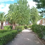 Maison Avec Piscine, Tennis, Petanque, Parking Et Proche Plage - Fr-1-387-171