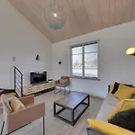 Maison Renovee Avec Piscine, Jardin Clos Et Terrasse, A 5 Min De La Plage Et Des Commerces - Fr-1-706-5