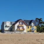 Bel Appartement T2 Avec Balcon, Wifi Et Parking Pres De La Plage - Fr-1-706-2