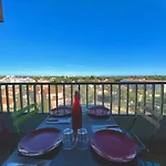 Appartement T2 Renove, Proche Plage, Parking Securise - Fr-1-388-154