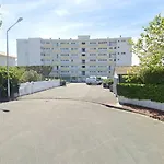 Royan - Pleine Vue Mer Pour Cet Appartement Classe 2 Etoiles - Les Tamaris
