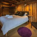 Chalet Melussac - Ovo Network