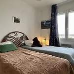 Maison 8 Pers. A Deux Pas De La Plage Et Du Port, Calme, Jardin, Parking - Saint-Pierre D'Oleron - Fr-1-246A-278