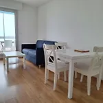 Appartement Fonctionnel, Vue Imprenable Mer