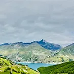Appartement 3 Pieces Proche Pistes Avec Parking A Tignes - Fr-1-411-919