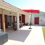 Spacieuse Et Belle Villa Climatisee Pour 9 Couchages, Wifi, Piscine Commune, 250 M De La Plage Dans Residence Lrma6465