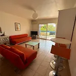Appartement Avec Grande Terrasse, Piscine Chauffee Et Parking, A 700M Des Plages De Collioure - Fr-1-309-402