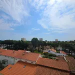 Argeles: Appartement Climatise Proche Plage Avec Balcon, 4 Couchages - Fr-1-309-386