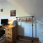 Lomener - La Goelette - 1 Appartement Avec 2 Chambres Et 2 Studios A 450M De La Plage