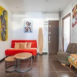 Cozy 1 Bedroom Apartment In La Plaine District