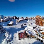 Appartement Renove, 6 Pers, 2 Chambres, Centre Village, Balcon, Triple Vitrage, Ski-In/Ski-Out - Fr-1-633-45