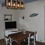 Maison Bord De Mer