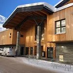 Luxueux Appartement Avec Spa Et Jacuzzi Au Pied Des Pistes A Tignes - Fr-1-641-1