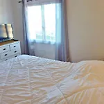 Duplex Renove Avec Clim, Terrasse Et Parking A Marseillan - Fr-1-387-162