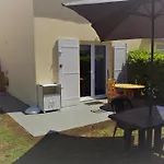 Charmante Maison De Vacances Proche Mer Commerces Avec Piscine Et Wifi Gratuit