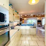 Charmante Villa Avec Etage Proche Plage