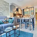 Charmant Appartement De 30M² Avec Balcon, Au Pied Des Pistes, Pour 4 Personnes - Fr-1-411-874