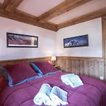 Appartement De Standing Avec Cheminee, 4 Chambres, Garage Et Wifi, Val-D'Isere - Fr-1-694-25