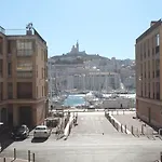 Le Petit Panier 