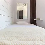 Nook 44 - The Cocoon - Historic Central 2 Bedroom