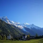 Le Savoy - Terrasse Avec Vue Sur Le Mont-Blanc