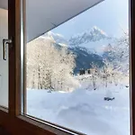 Violette De Cham - Jardin Prive - Vue Mont Blanc