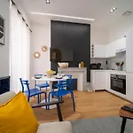 Appartement Tout Equipe 3 Chambresterrasse Du Port