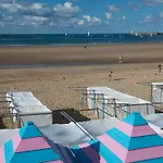 Maison T2 Agreable Avec Cour Privative, A 400M De La Plage Et Proche Commerces, Quartier Calme - Fr-1-92-875