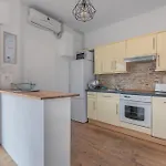 La Tchacanda : Appartement Calme Hyper Centre Avec Terrasse. Plage A 50 M