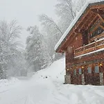 Chalet Entier 110M2 Avec Vue Et Sauna A 10 Min Des Pistes