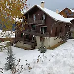 Les Chalets De Puy St Vincent