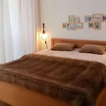 Appartement Renove 47M² - 6 Pers, Proche Pistes Et Commodites, Quartier Anime, Parking Inclus - Fr-1-545-32