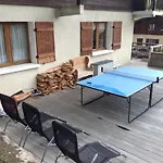 Appartement Moderne 3 Chambres Avec Balcon, Pres Des Pistes, Parking Et Garage - Fr-1-467-53