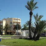 Proche Plage Et Commerces Pour Ce T2 En Rdc Avec Jardin Privatif-4Nma7