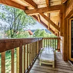 Chalet De 7 Pieces Avec Jacuzzi Et Wi-Fi, Proche Des Telecabines Et Du Centre Des Gets - Fr-1-671-4