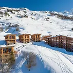 Chalet Au Pied Des Pistes Avec Espace Detente Et Home Cinema, 6 Chambres, 14 Pers - Fr-1-686-29