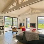 Superbe Villa A Proximite De La Plage Et Des Commerces