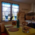 Herm'S Petite Maison Atypique Et Cour Privative - Avenue Du Marche - Ideal Couple Ou Jeunes Parents