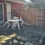 T1 Du Fort En Rdc De Villa Avec Jardin A 5Mn Des Plages Et De Toutes Les Commodites