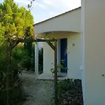 Maison Charmante A La Tranche-Sur-Mer Avec Jardin Clos