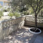 Maison Charmante A Gruissan Avec Piscine Partagee