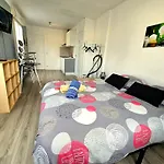 Le Mat Studio Etoile