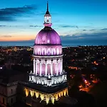 Le Donjon - T3 80M2 - Hyper Centre - Spacieux & Lumineux