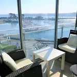 Bel Appartement Renove Face Au Port Avec Loggia Et Garage Prive A Perros-Guirec - Fr-1-368-283