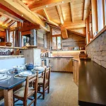 Appartement Duplex De Haut Standing, Skis Aux Pieds, 82M², 8 Pers., Chemine, Au Coeur De Val D'Isere - Fr-1-694-305