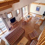 Duplex Spacieux Aux Pieds Des Pistes Avec Parking Et Balcon - Fr-1-344-732