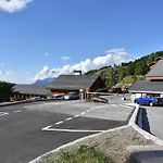Appartement Cosy 4 Pers A Meribel, Balcon, Commodites A Pied, Label Meribel, Classe 3* - Fr-1-180-389
