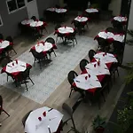Hotel Les Italiens