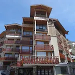 Joli 2 Pieces Avec Terrasse, Pres Des Pistes, Commerces Et Ecole De Ski, Pour 4 Personnes A Tignes - Fr-1-411-666